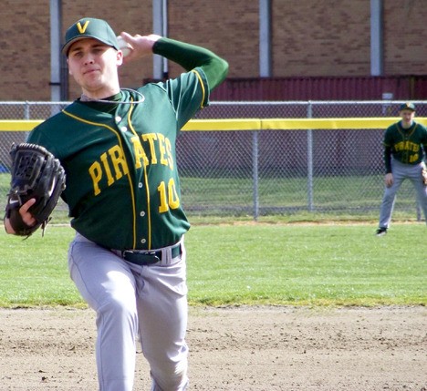 Tyler Bernheisel throws a pitch.