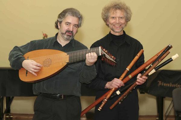 Guitarist Oleg Timofeyev and flutist Jeffrey Cohan will play.