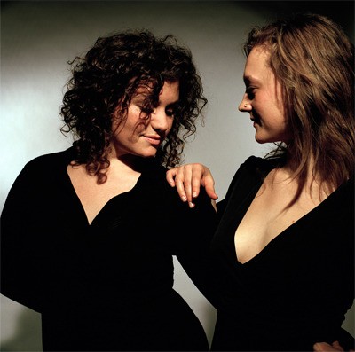 Aurelia Shrenker and Eva Salina Primack will conduct a song workshop on the Island