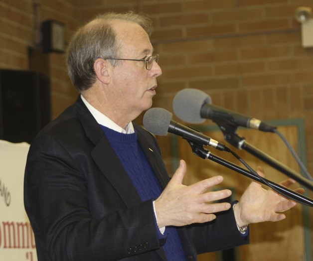 Tom Bangasser speaks at a recent Vashon-Maury Island Community Council meeting.