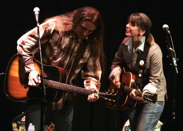 The husband and wife duo Stacey Earle and Mark Stuart will appear in Vashon Allied Arts’ Americana Music Festival