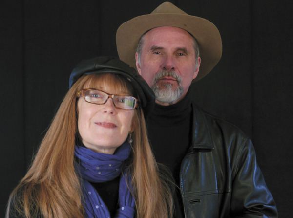 Painter Pam Ingalls and musician Daryl Redeker will team up again for Brush Notes II.