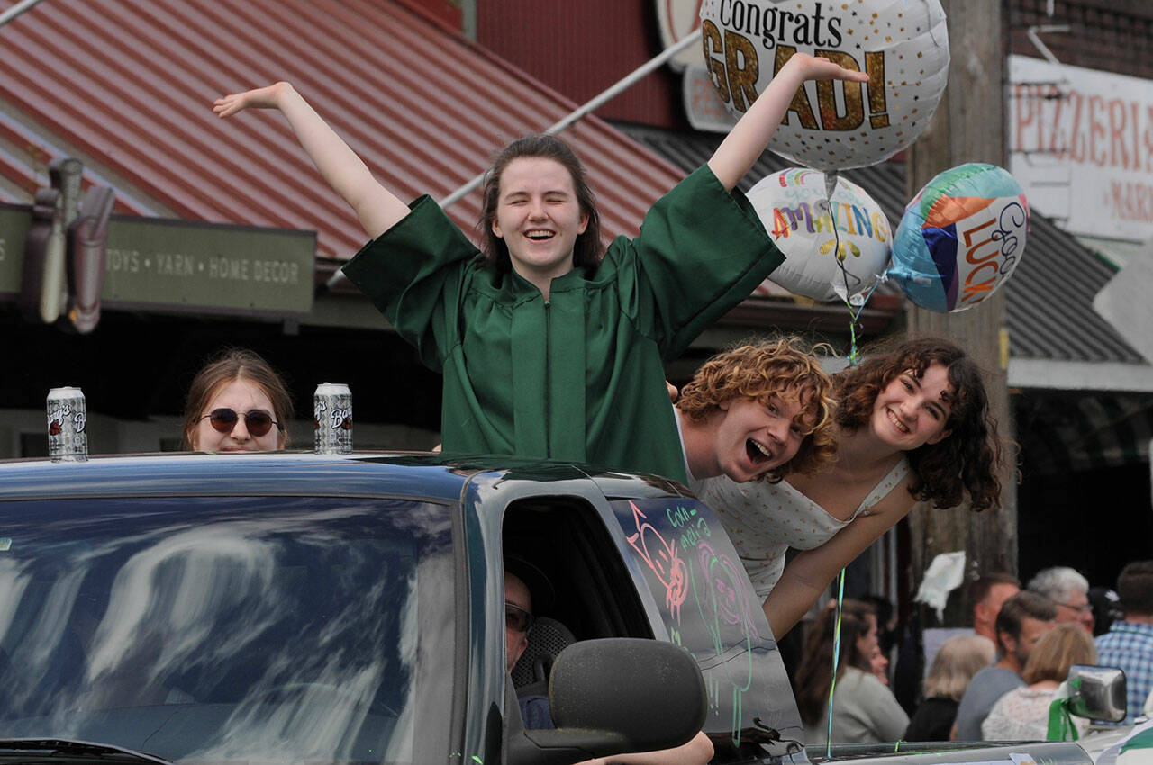 (Lila Cohen Photo) Senior Amelia Spence, with her friends and family during the car parade.