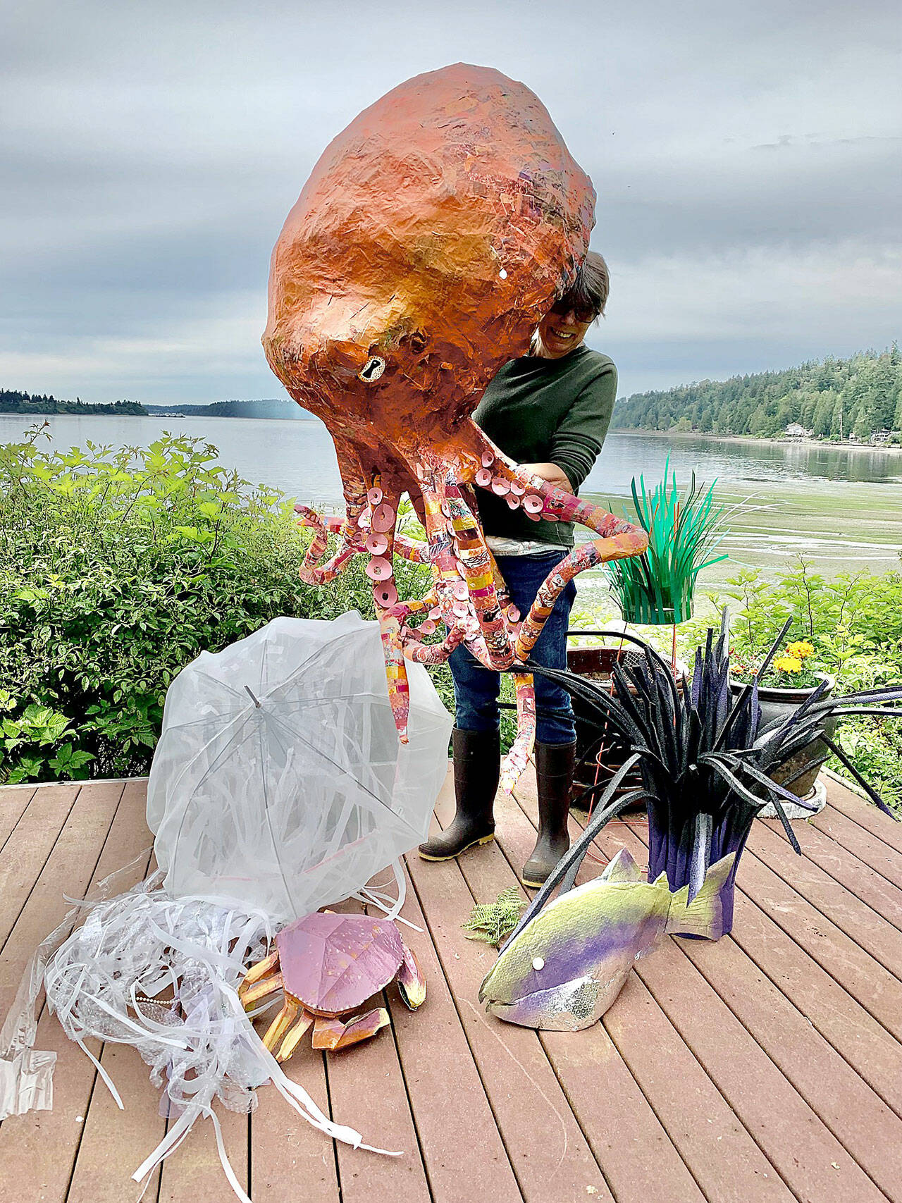 Sam Van Fleet Photo
Kate Thompson prepares a giant octopus head.