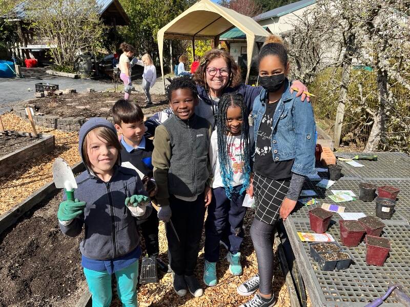 Glenda Berliner with students in the garden she grew at Chautauqua Elementary School (Photo courtesy of Peter Woodbrook).