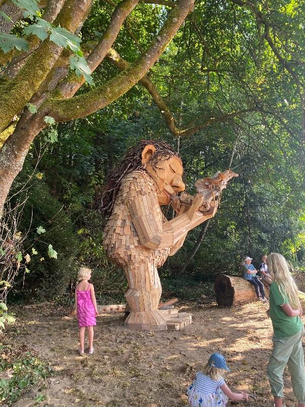 Bruunidun, the latest troll to be unveiled in Thomas Dambo’s “Way of the Bird King” series, is located in West Seattle’s Lincoln Park (Lynann Politte Photo).