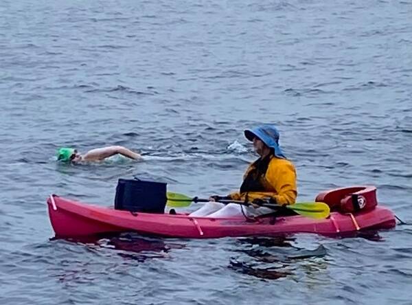 Mary Singer slices her way through open water (Courtesy Photo).