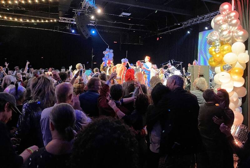 A huge dancing crowd rang in the New Year with Bowie/Rex & His Boogie Band at Open Space (Jim Diers Photo).