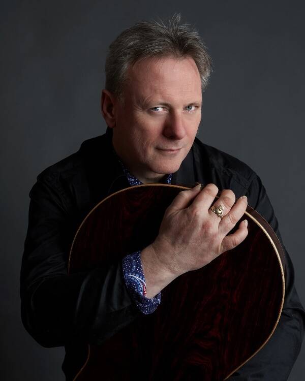 Tony McManus will play a show on May 11, at the Vashon Havurah (Courtesy Photo).