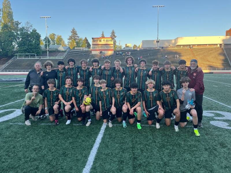 The Vashon boys soccer team (John Thomas photo).
The Vashon boys soccer team. (John Thomas photo)