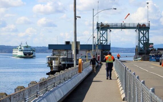 Alex Bruell photo
A ferry pulls toward the Fauntleroy ferry dock on a cloud-pocked March afternoon.